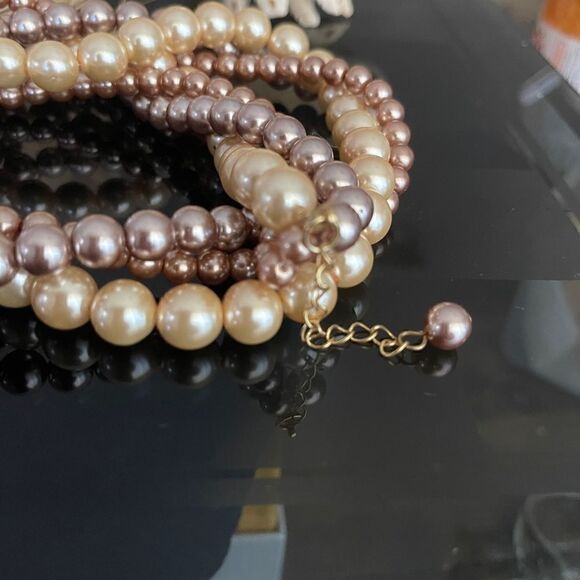 Tri color faux Pearl necklace - Picture 4 of 4